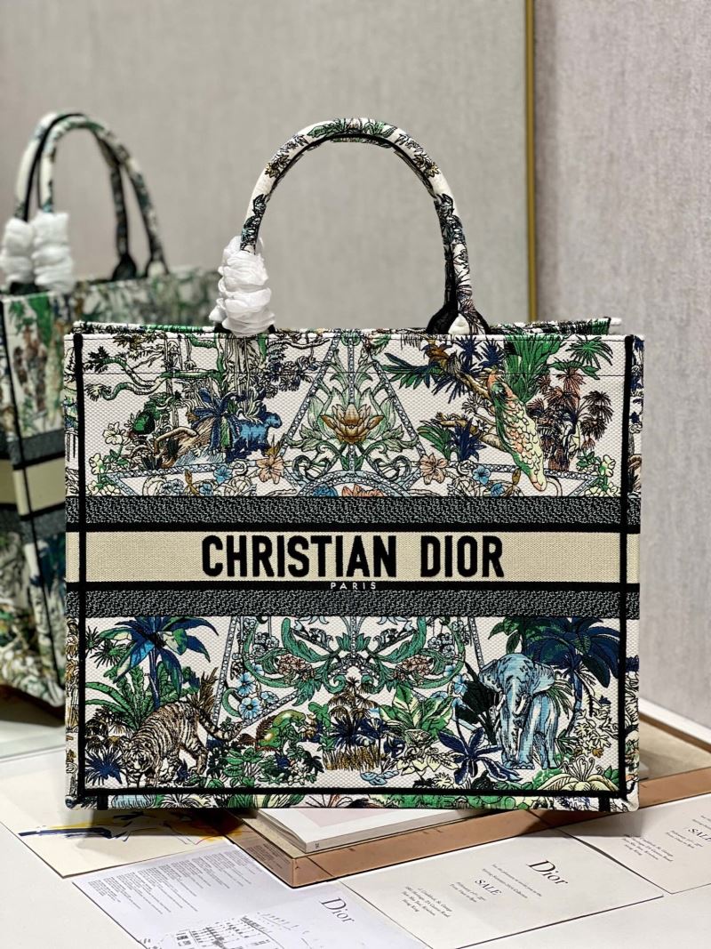 Dior Shopping Bags